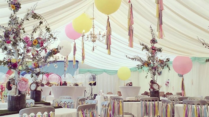 50 Awesome Balloon Wedding Ideas